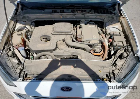 2017 Ford Fusion Se Hybrid z USA, uszkodzony, nr VIN 3FA6P0LU6HR409044